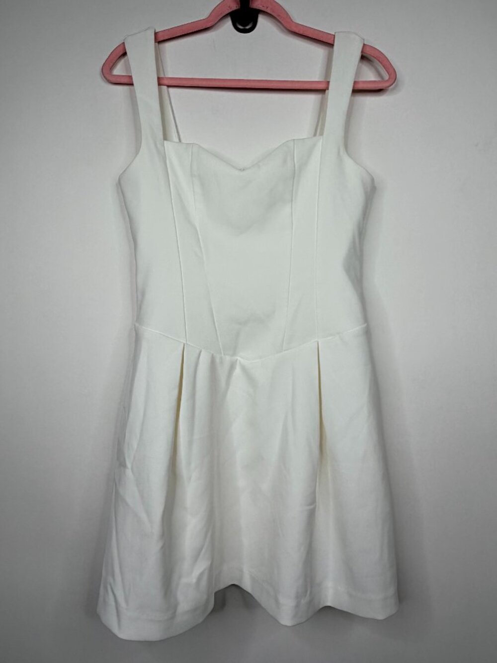 NWT Runway The Label Bethani Mini Dress in White Large #A4044 - Picture 3 of 9